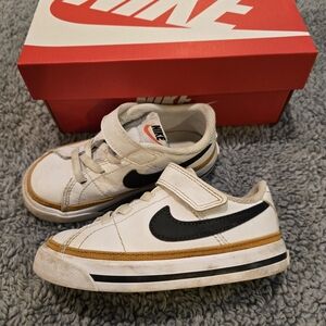 Nike Kids Sneakers White and Black